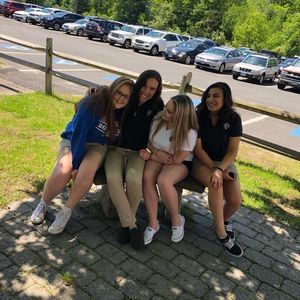 Meet your Posher, Erin